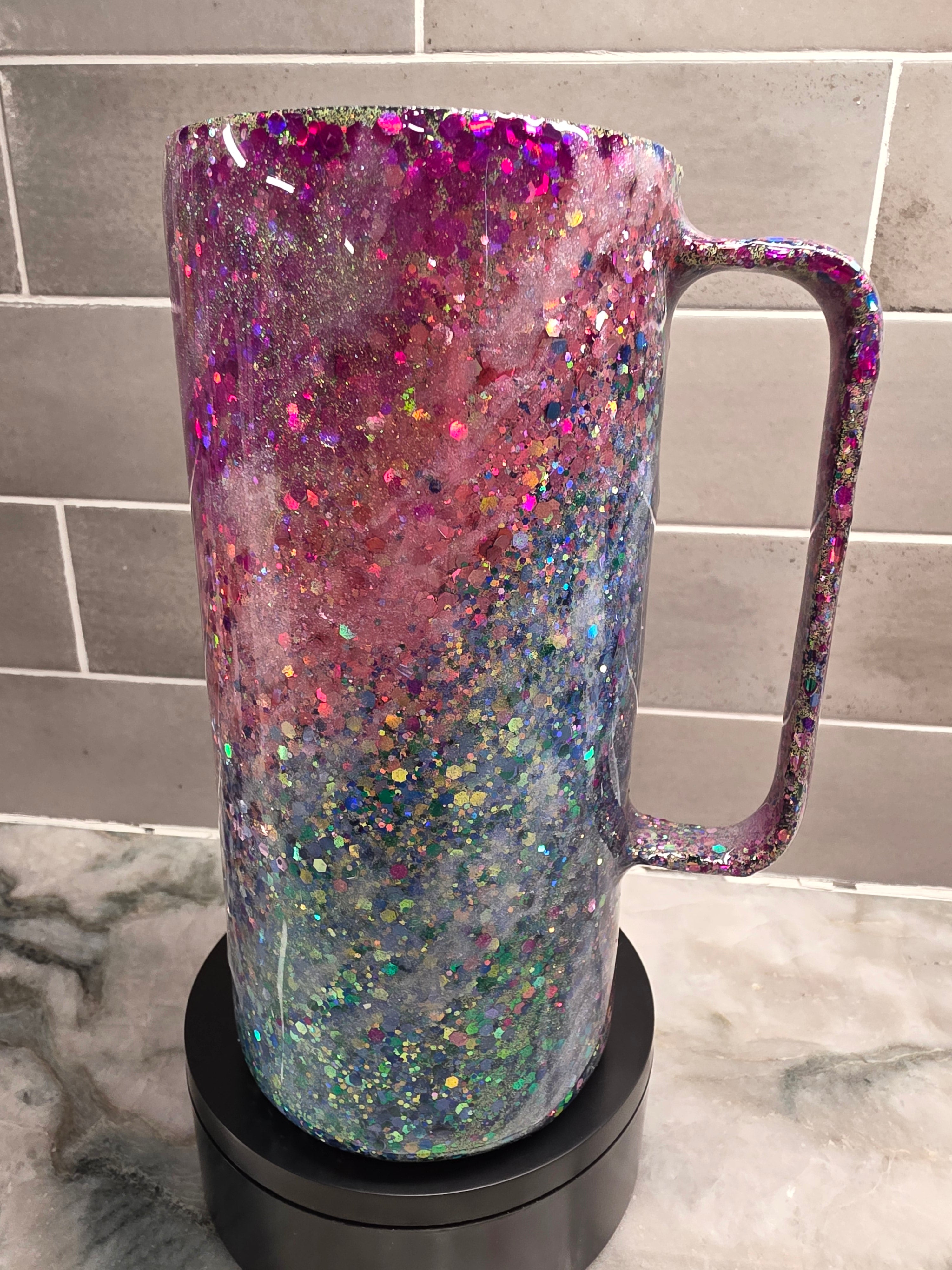Milky Way HydroFlow – 25 oz Glitter Tumbler ✨🌌