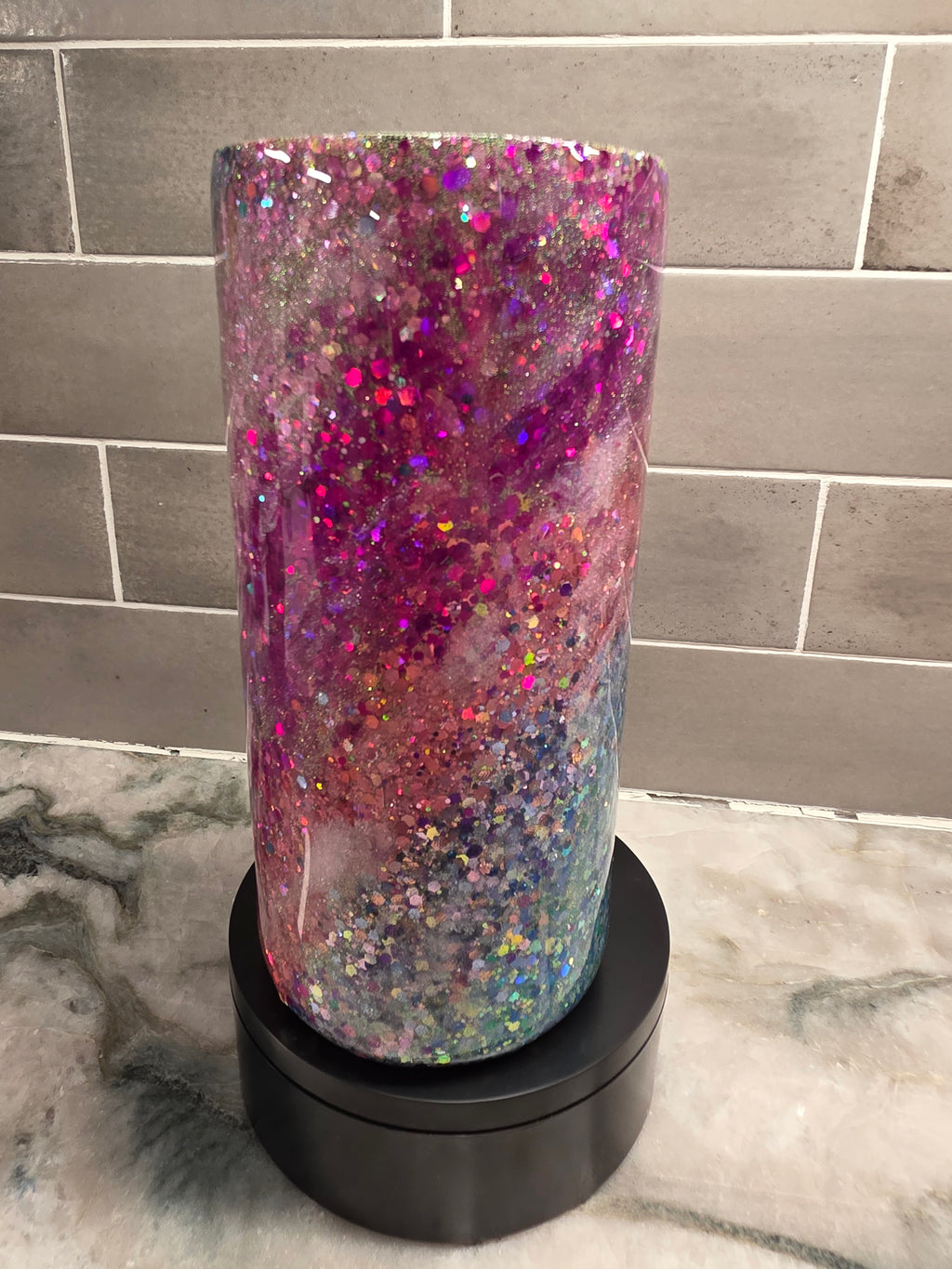 Milky Way HydroFlow – 25 oz Glitter Tumbler ✨🌌